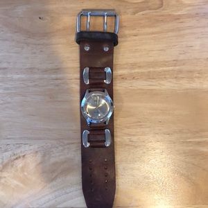 HUD watch on thick leather strap